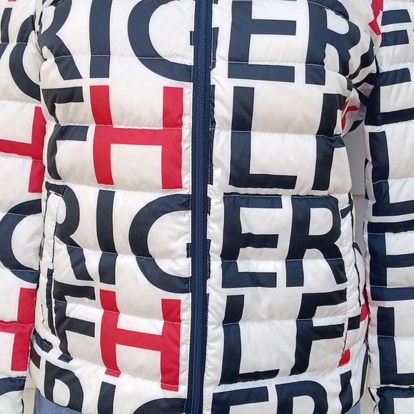 Tommy Hilfiger Reversible Puffer - Picture 6 of 7